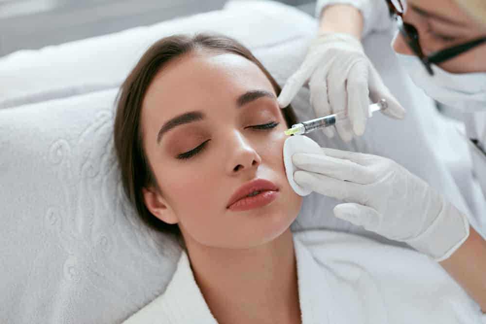 Kompositorische Ästhetik - Hyaluron, Fadenlifting & Needling 1